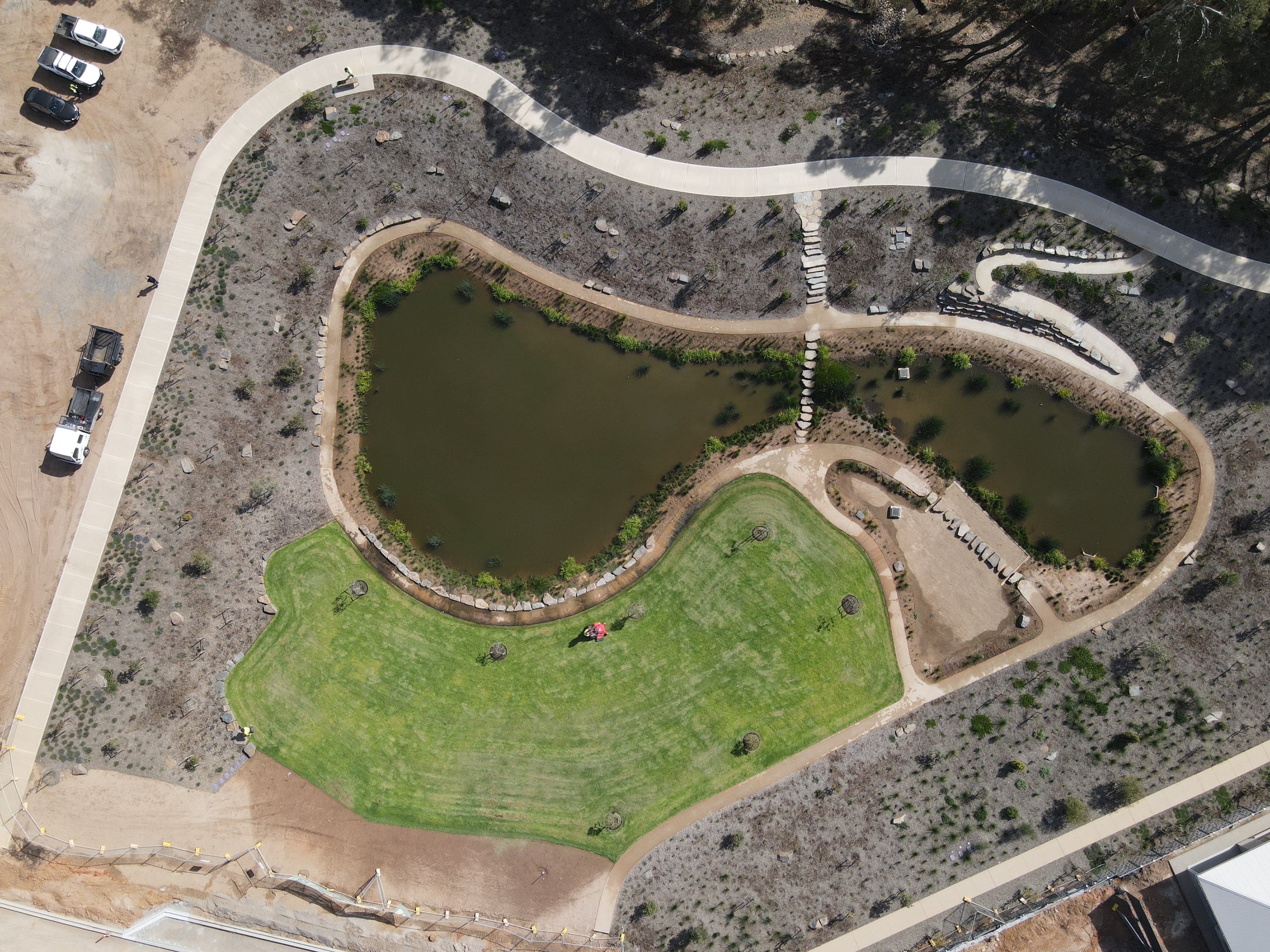 Paech Basin, Mount Barker